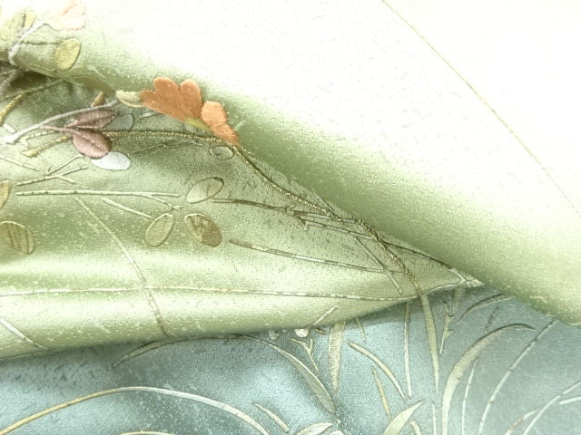  箔置き 秋草模様刺繍訪問着